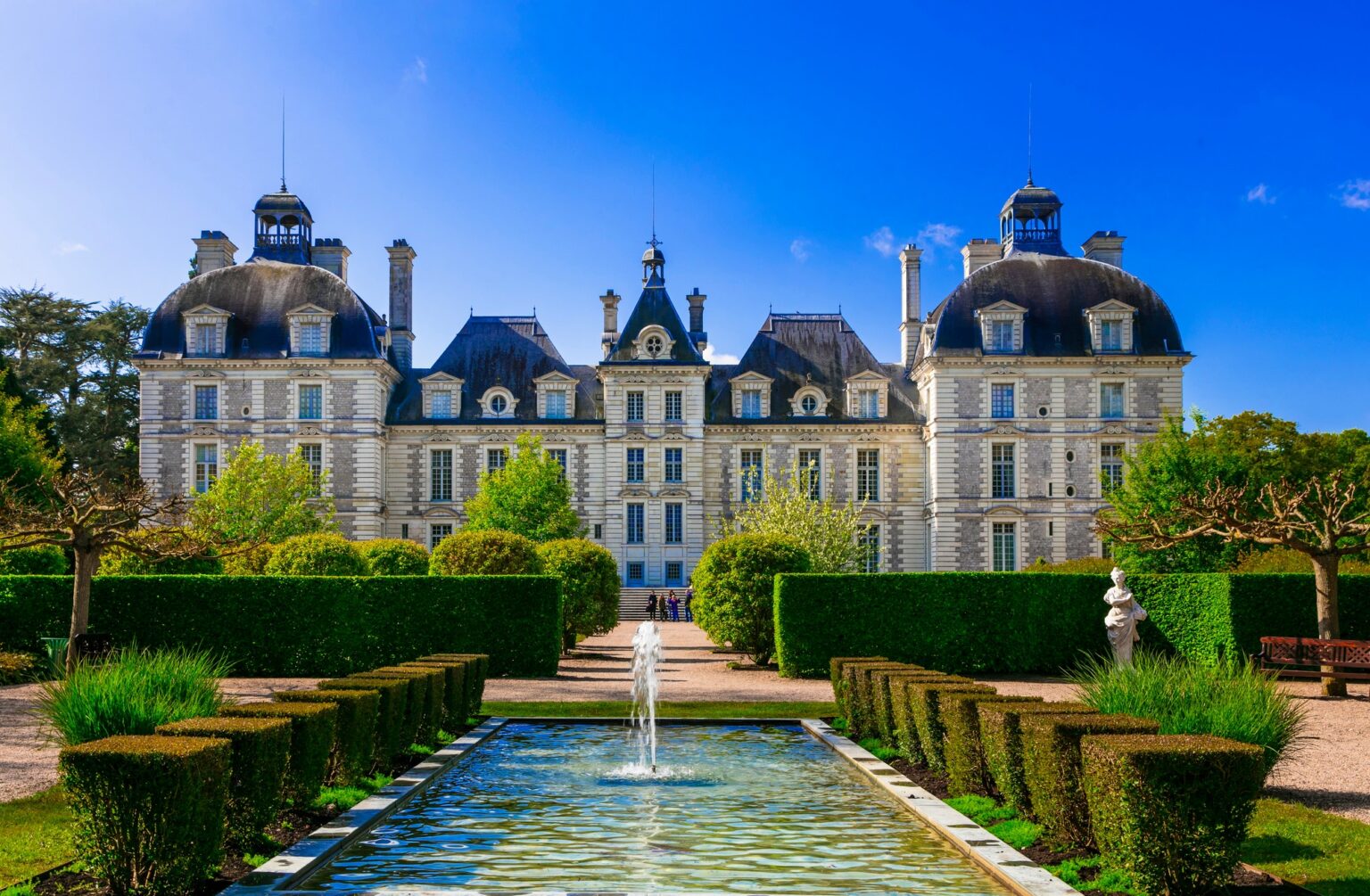 Cheverny : l’escapade automnale incontournable au cœur des Châteaux de la Loire Cheverny : l’escapade automnale incontournable au cœur des Châteaux de la Loire
